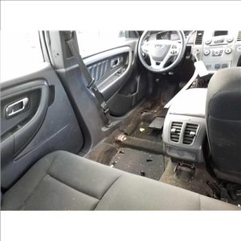 2015 Ford Taurus (Hartford, CT 06114)