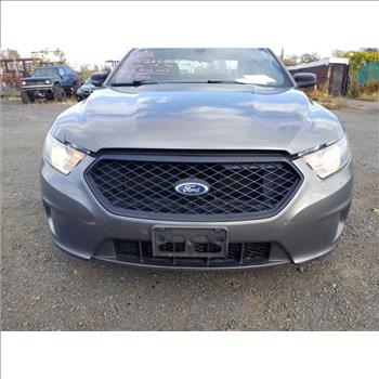 2015 Ford Taurus (Hartford, CT 06114)