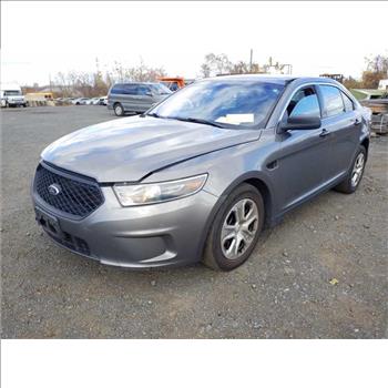 2015 Ford Taurus (Hartford, CT 06114)