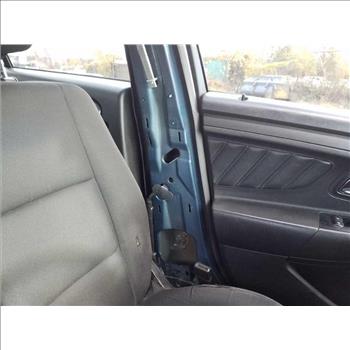 2015 Ford Taurus (Hartford, CT 06114)