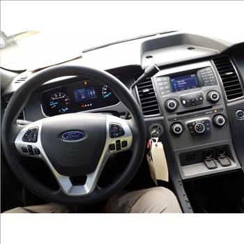 2015 Ford Taurus (Hartford, CT 06114)