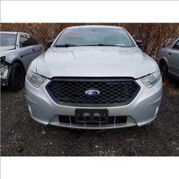 2015 Ford Taurus (Hartford, CT 06114)