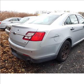 2015 Ford Taurus (Hartford, CT 06114)