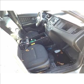 2015 Ford Taurus (Hartford, CT 06114)