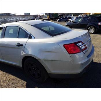 2015 Ford Taurus (Hartford, CT 06114)