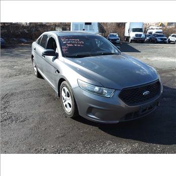 2015 Ford Taurus (Hartford, CT 06114)