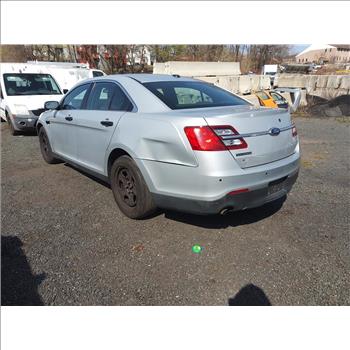 2015 Ford Taurus (Hartford, CT 06114)