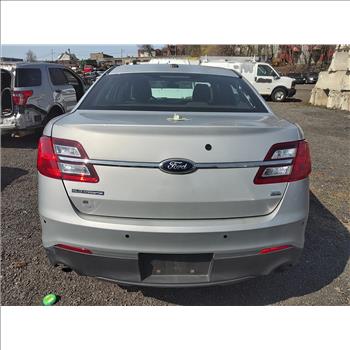 2015 Ford Taurus (Hartford, CT 06114)