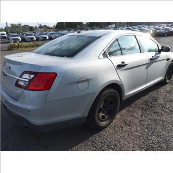 2015 Ford Taurus (Hartford, CT 06114)
