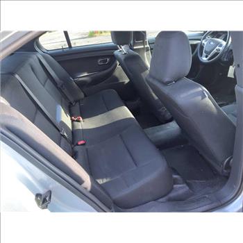 2015 Ford Taurus (Hartford, CT 06114)