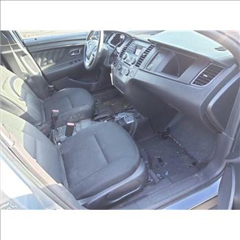 2015 Ford Taurus (Hartford, CT 06114)