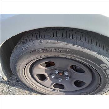 2015 Ford Taurus (Hartford, CT 06114)