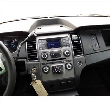 2015 Ford Taurus (Hartford, CT 06114)