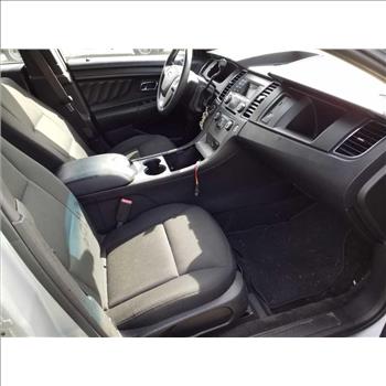 2015 Ford Taurus (Hartford, CT 06114)