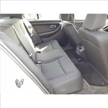 2015 Ford Taurus (Hartford, CT 06114)