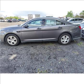 2015 Ford Taurus (Hartford, CT 06114)