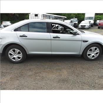 2015 Ford Taurus (Hartford, CT 06114)