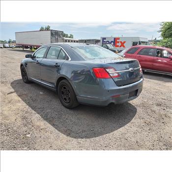 2015 Ford Taurus (Hartford, CT 06114)