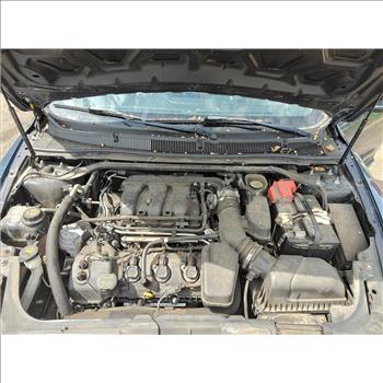 2015 Ford Taurus (Hartford, CT 06114)