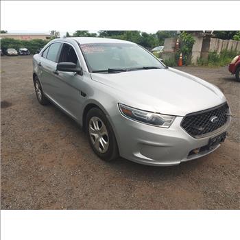 2015 Ford Taurus (Hartford, CT 06114)