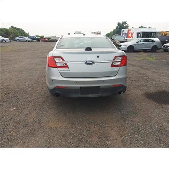 2015 Ford Taurus (Hartford, CT 06114)
