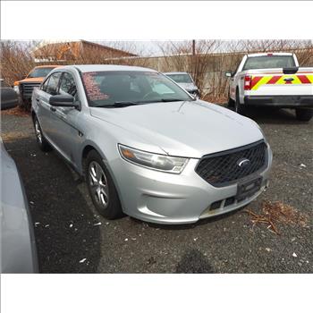 2015 Ford Taurus (Hartford, CT 06114)