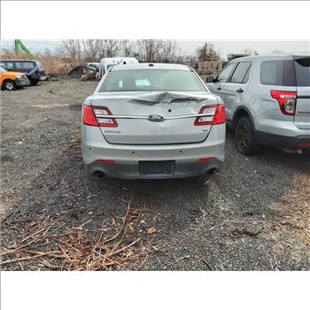 2015 Ford Taurus (Hartford, CT 06114)