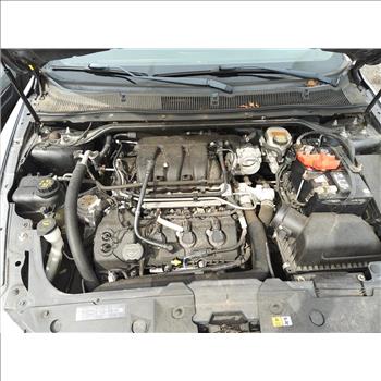 2015 Ford Taurus (Hartford, CT 06114)