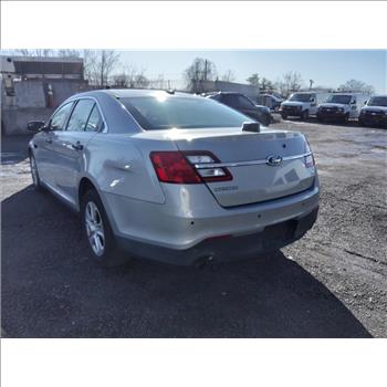 2015 Ford Taurus (Hartford, CT 06114)