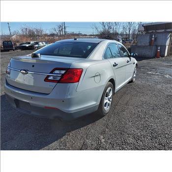 2015 Ford Taurus (Hartford, CT 06114)