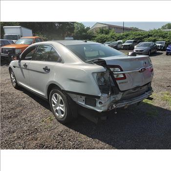 2015 Ford Taurus (Hartford, CT 06114)