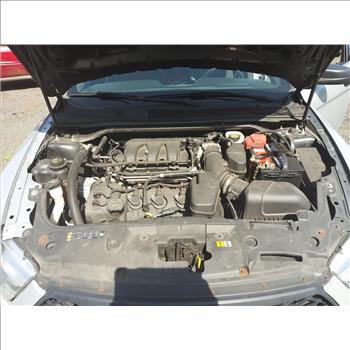 2015 Ford Taurus (Hartford, CT 06114)