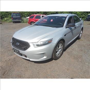 2015 Ford Taurus (Hartford, CT 06114)