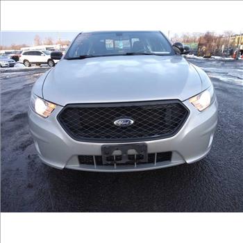 2015 Ford Taurus (Hartford, CT 06114)