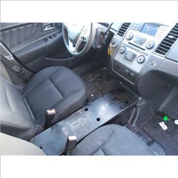 2015 Ford Taurus (Hartford, CT 06114)