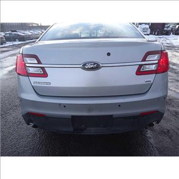 2015 Ford Taurus (Hartford, CT 06114)