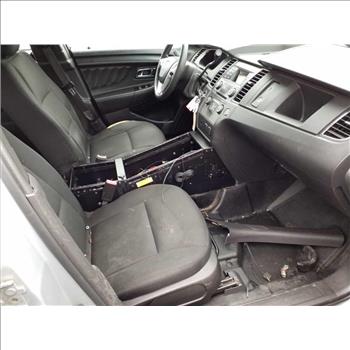 2015 Ford Taurus (Hartford, CT 06114)