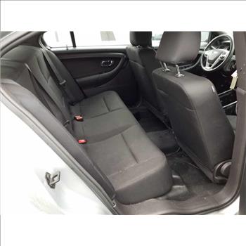 2015 Ford Taurus (Hartford, CT 06114)