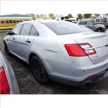 2015 Ford Taurus (Hartford, CT 06114)