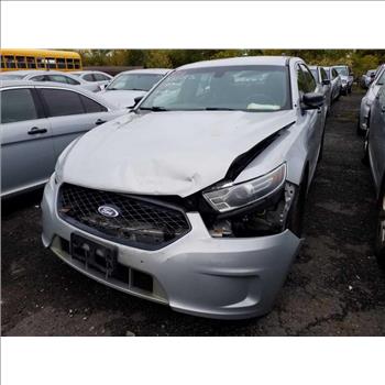 2015 Ford Taurus (Hartford, CT 06114)