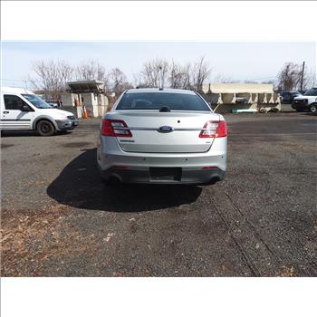 2015 Ford Taurus (Hartford, CT 06114)