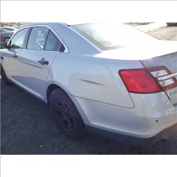 2015 Ford Taurus (Hartford, CT 06114)