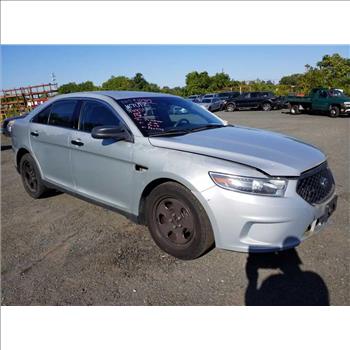 2015 Ford Taurus (Hartford, CT 06114)