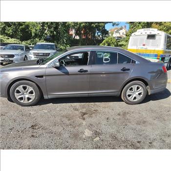 2015 Ford Taurus (Hartford, CT 06114)