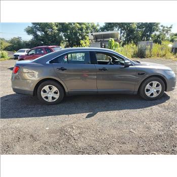 2015 Ford Taurus (Hartford, CT 06114)