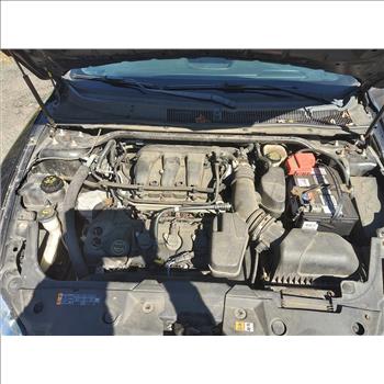 2015 Ford Taurus (Hartford, CT 06114)