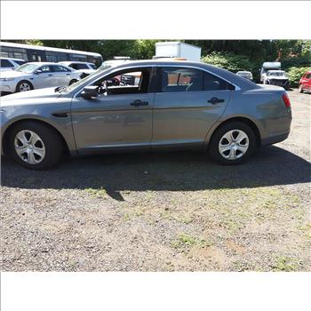 2015 Ford Taurus (Hartford, CT 06114)