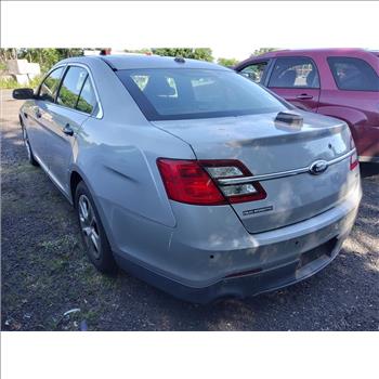 2015 Ford Taurus (Hartford, CT 06114)