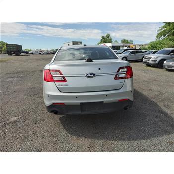 2015 Ford Taurus (Hartford, CT 06114)