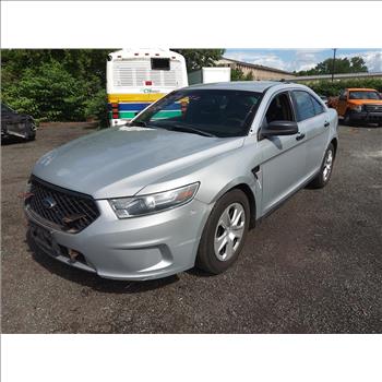 2015 Ford Taurus (Hartford, CT 06114)